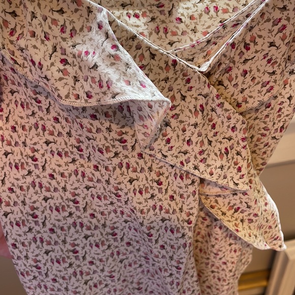 Gap Body Rosebud Print Flutter Wrap Top 100% Silk - Picture 2 of 4